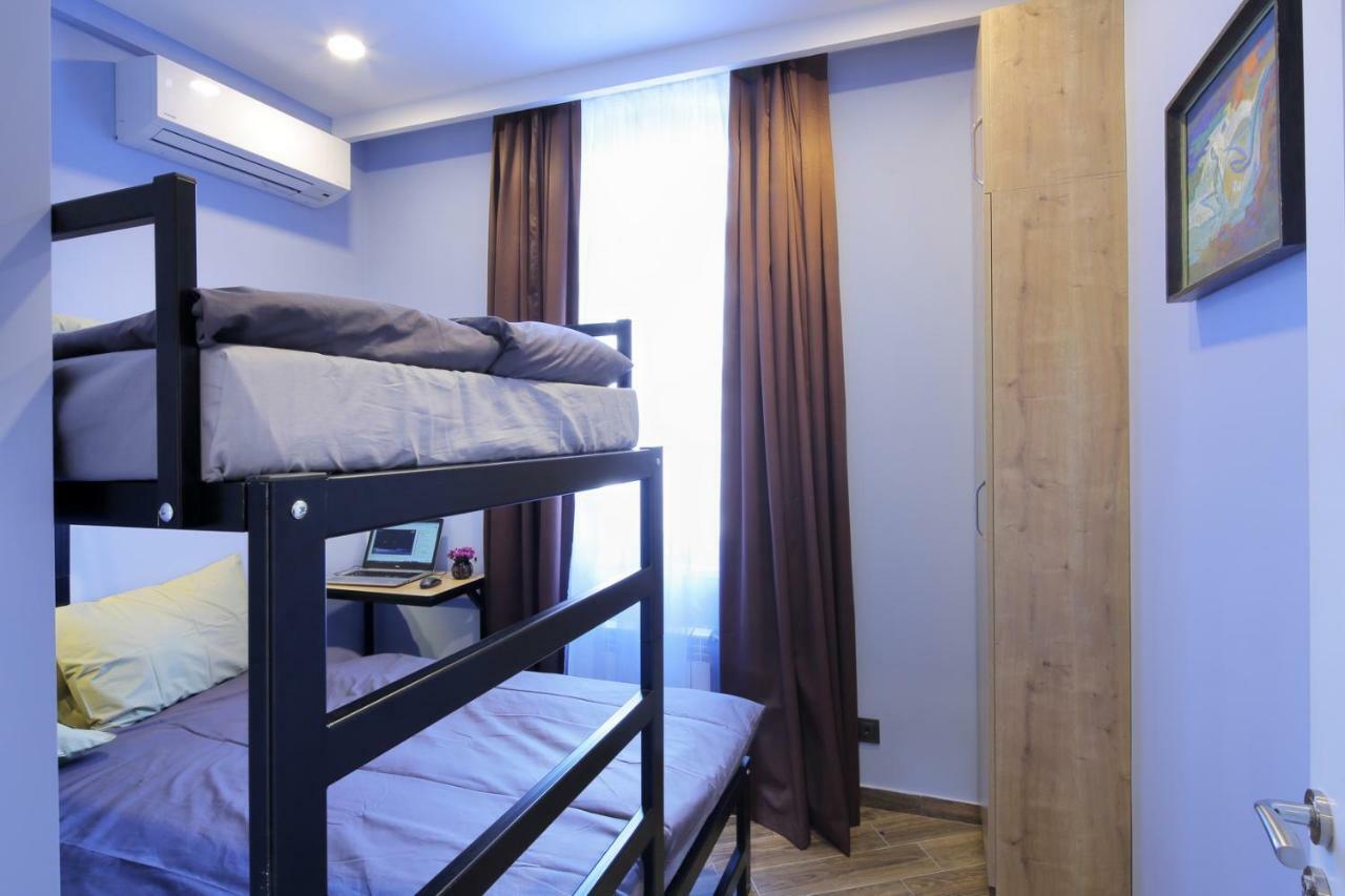 Highland Hostel Erévan Extérieur photo
