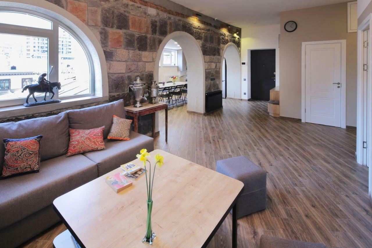 Highland Hostel Erévan Extérieur photo